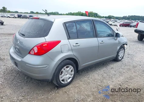 2011 Nissan Versa 1.8S z USA, uszkodzony, nr VIN 3N1BC1CP3BL360225